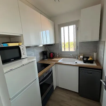 Spacieux 4 Pers Avec Terrasse Et Parking - Fr-1-837-1