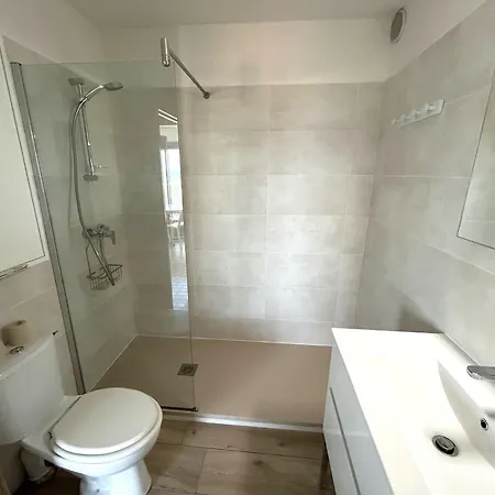 Spacieux 4 Pers Avec Terrasse Et Parking - Fr-1-837-1 Argeles-sur-Mer